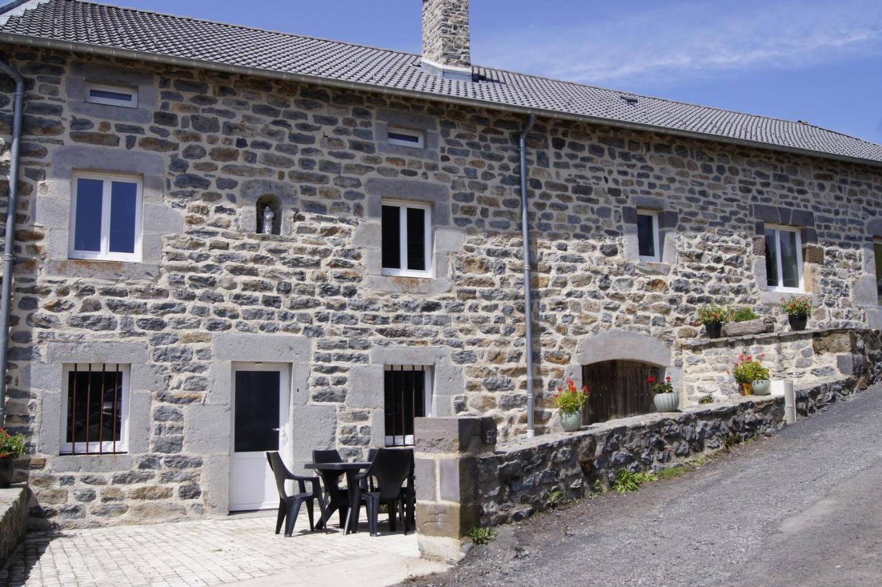 Appartement Chez Nave au pied du Meygal à Boussoulet Extérieur photo