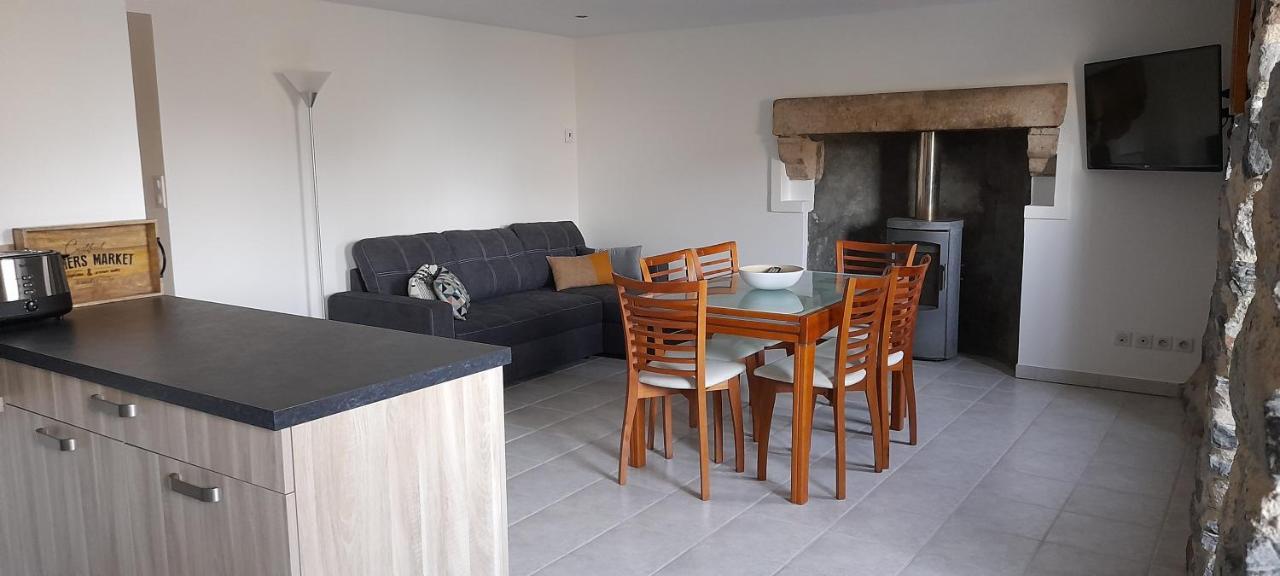 Appartement Chez Nave au pied du Meygal à Boussoulet Extérieur photo